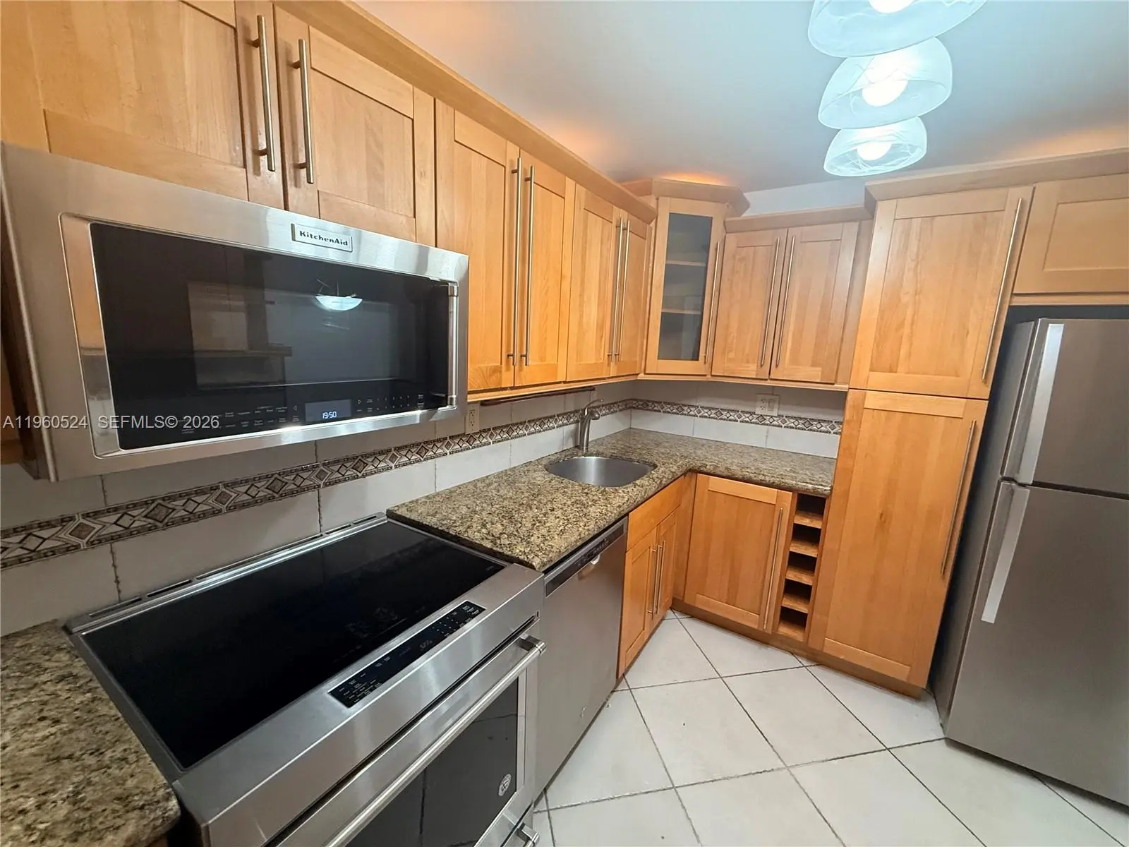 Photo of Listing #A11960524