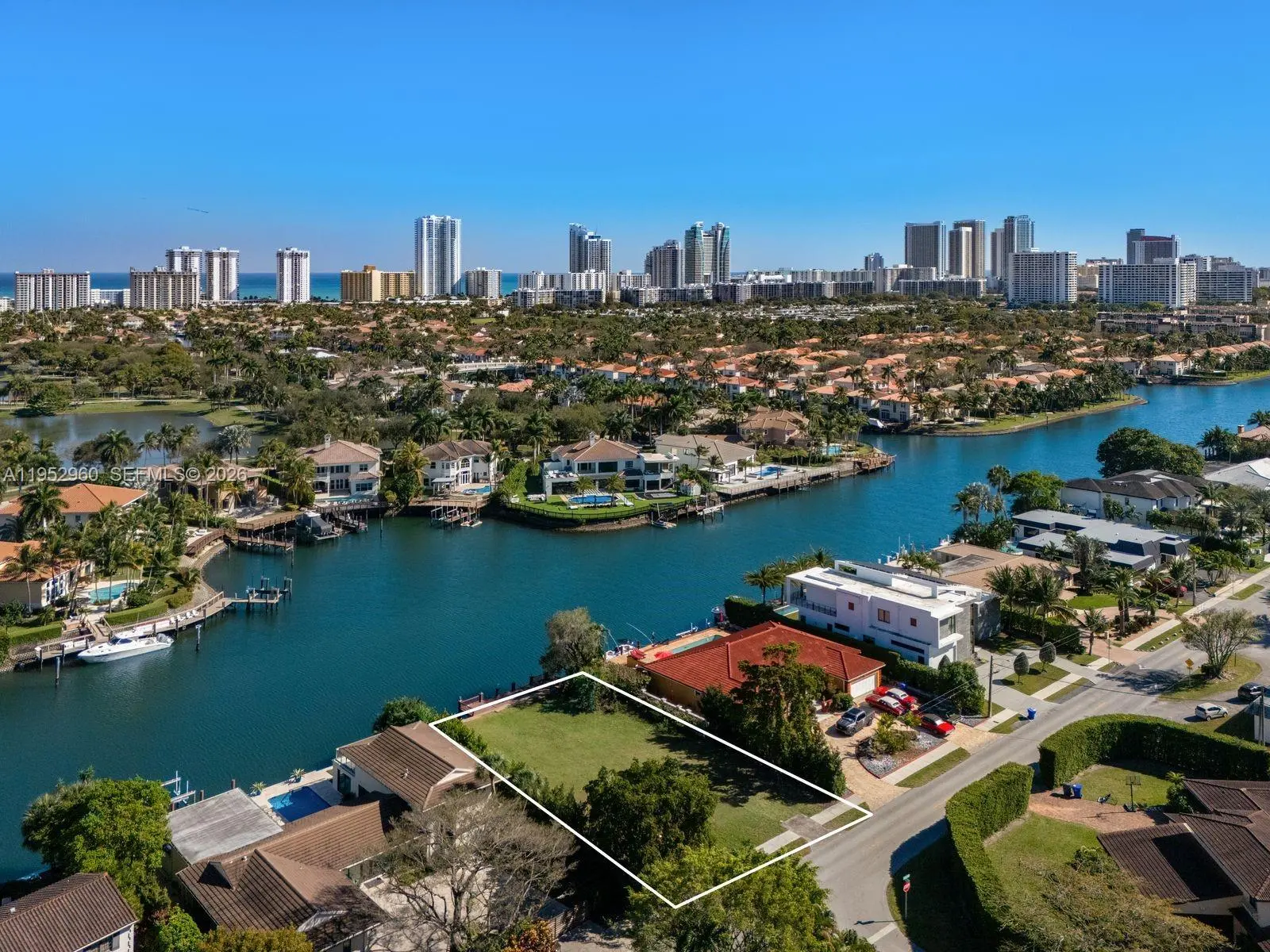 Photo of Listing #A11952960