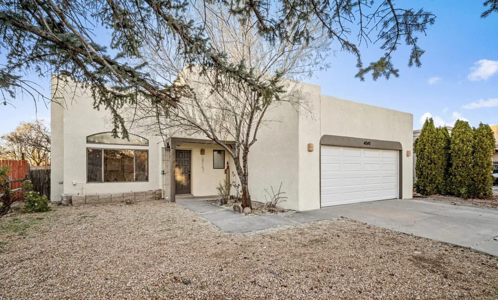 4040 Painted Pony Circle, Santa Fe