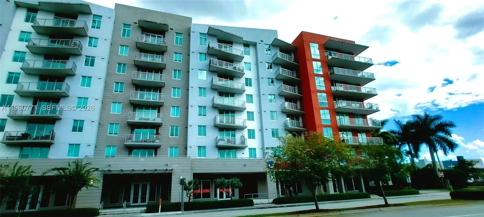 Photo of Listing #A11960771