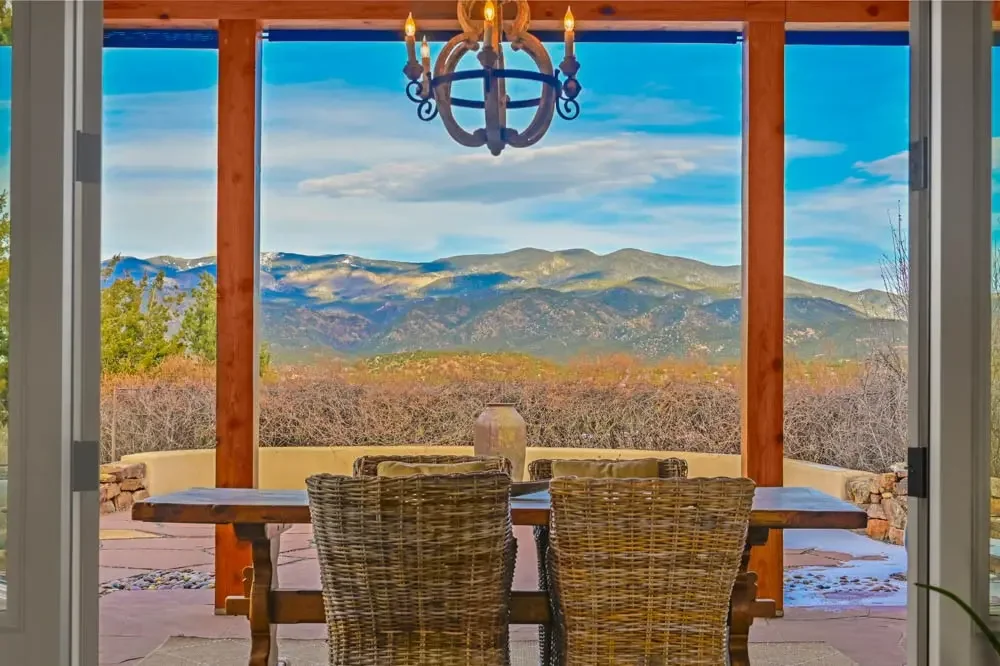 9 S Camino Don Carlos, Santa Fe