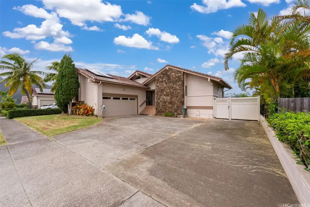 1059 Kaumoku Street, Honolulu
