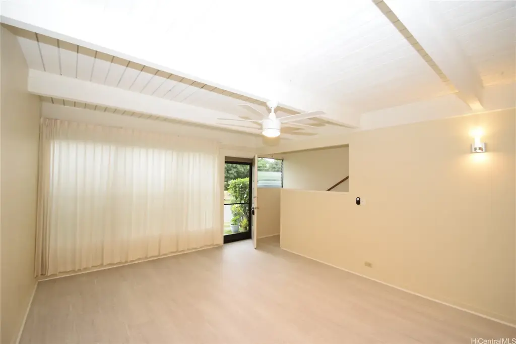 1448 2 Hunakai Street # 126, Honolulu