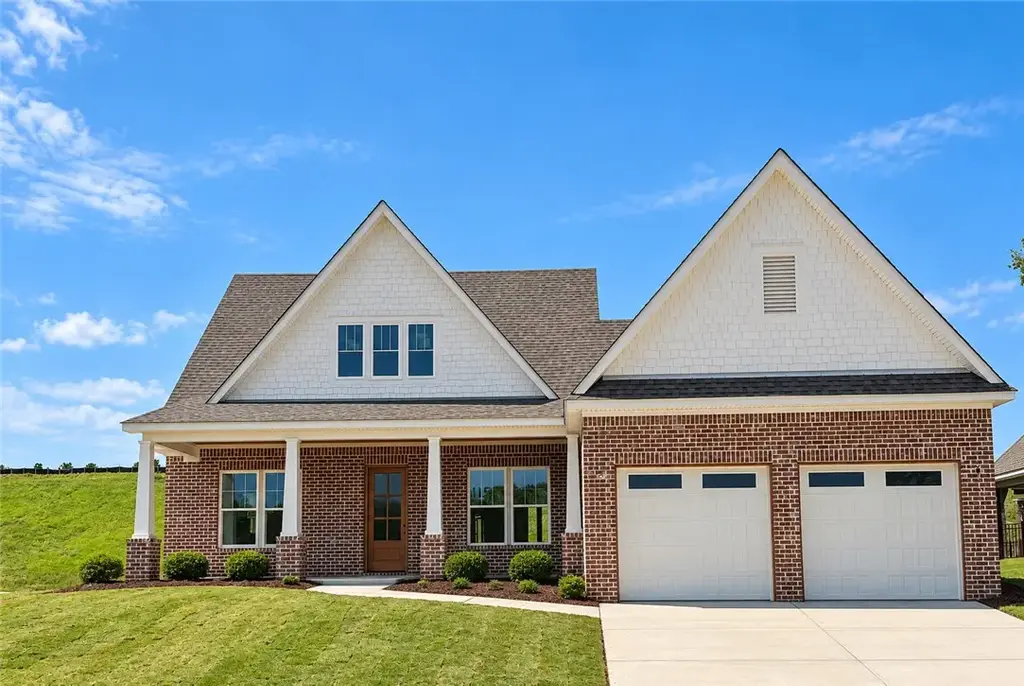 1159 Hogan Dr, Auburn