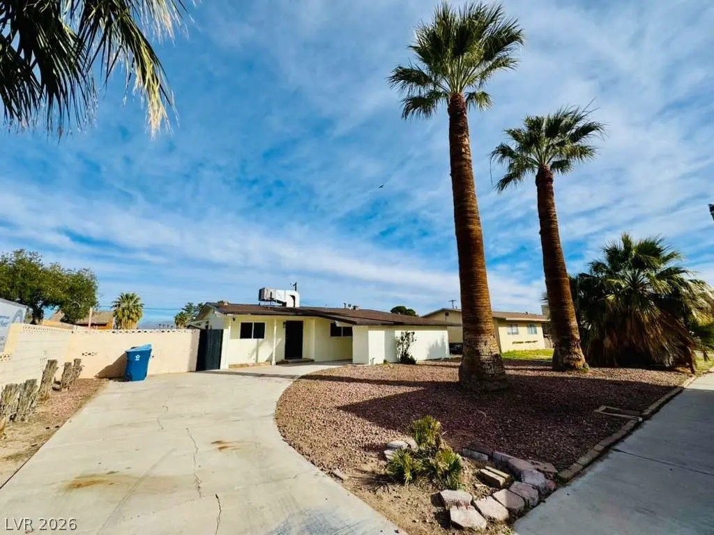 Photo of Listing #2754288