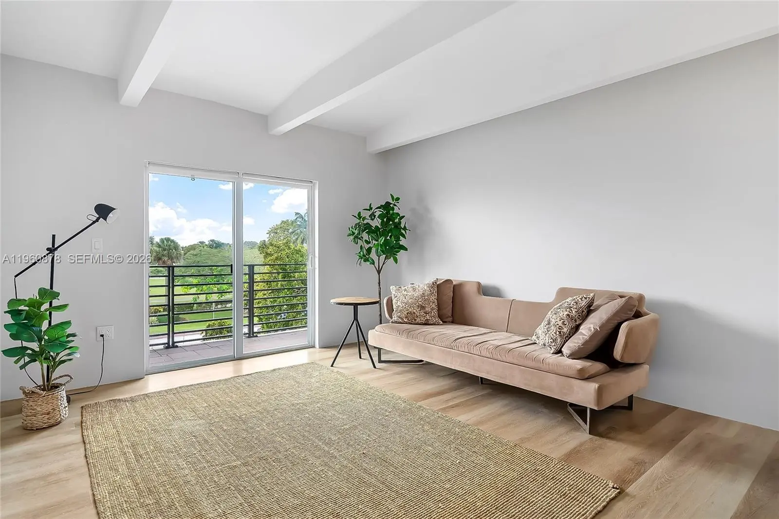 Photo of Listing #A11960878