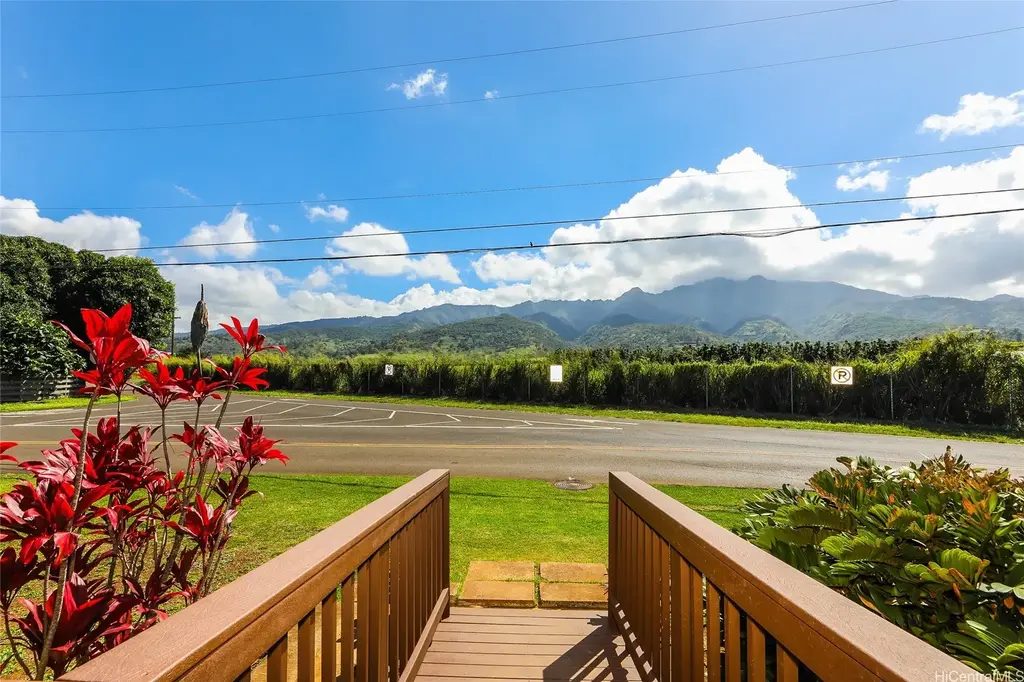 67-197 Kanoulu Street, Waialua