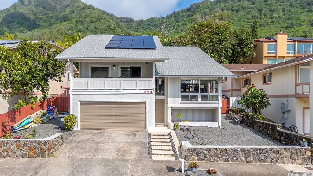 873 Hahaione Street, Honolulu