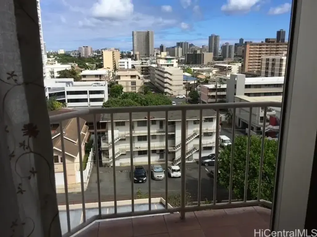 1535 Pensacola Street # 602, Honolulu