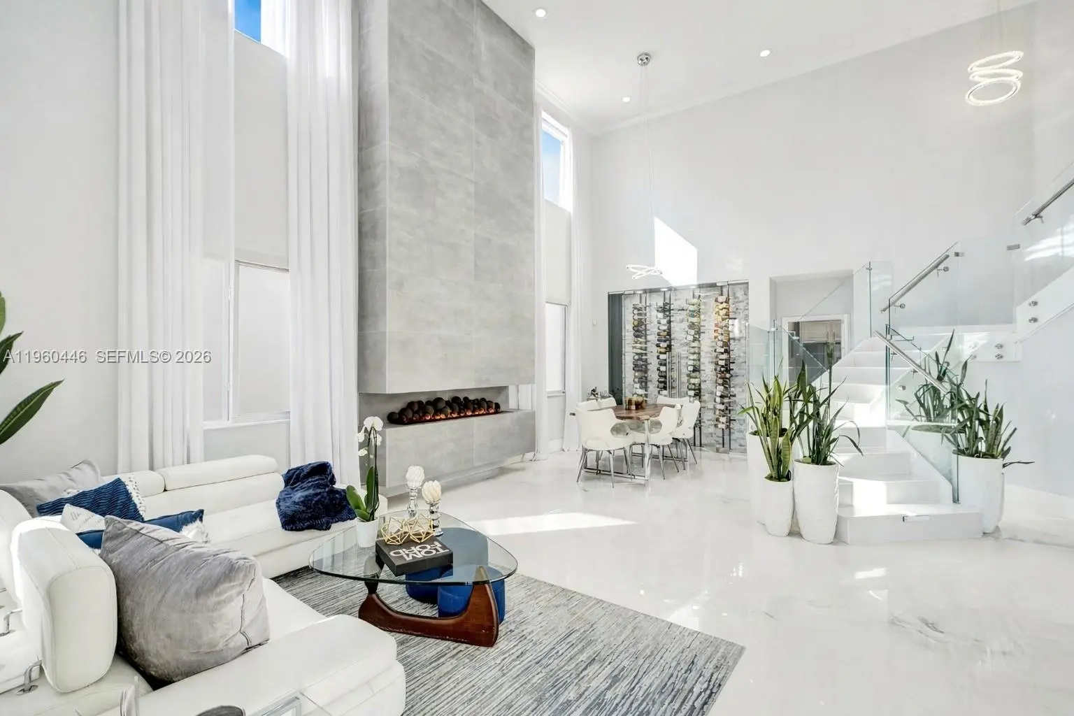 Photo of Listing #A11960446