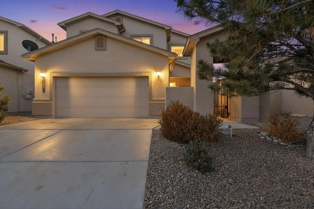 8909 Eagle Hills Drive Nw, Albuquerque