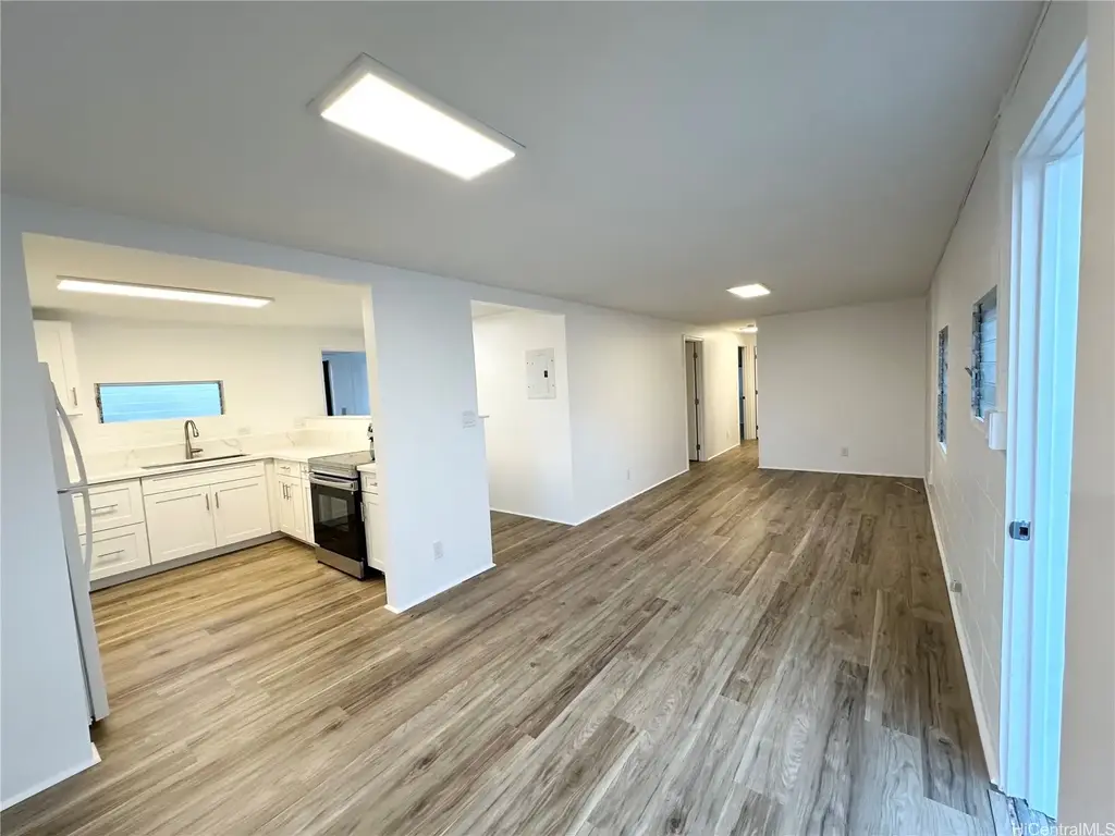 3228 Monsarrat Avenue, Honolulu