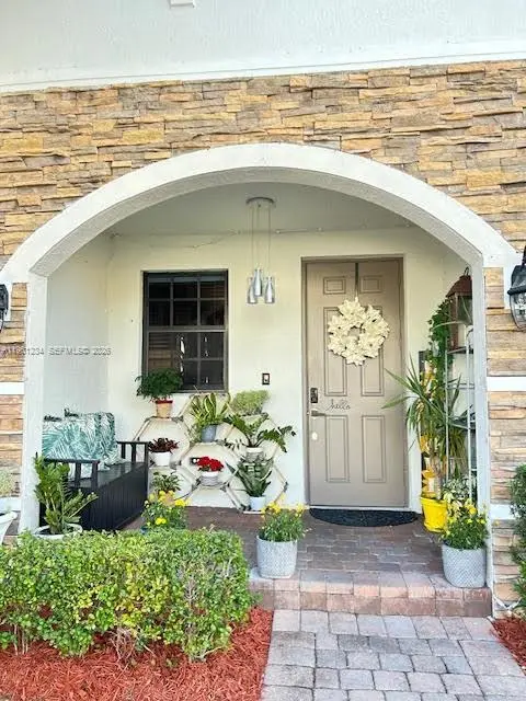 Photo of Listing #A11961234