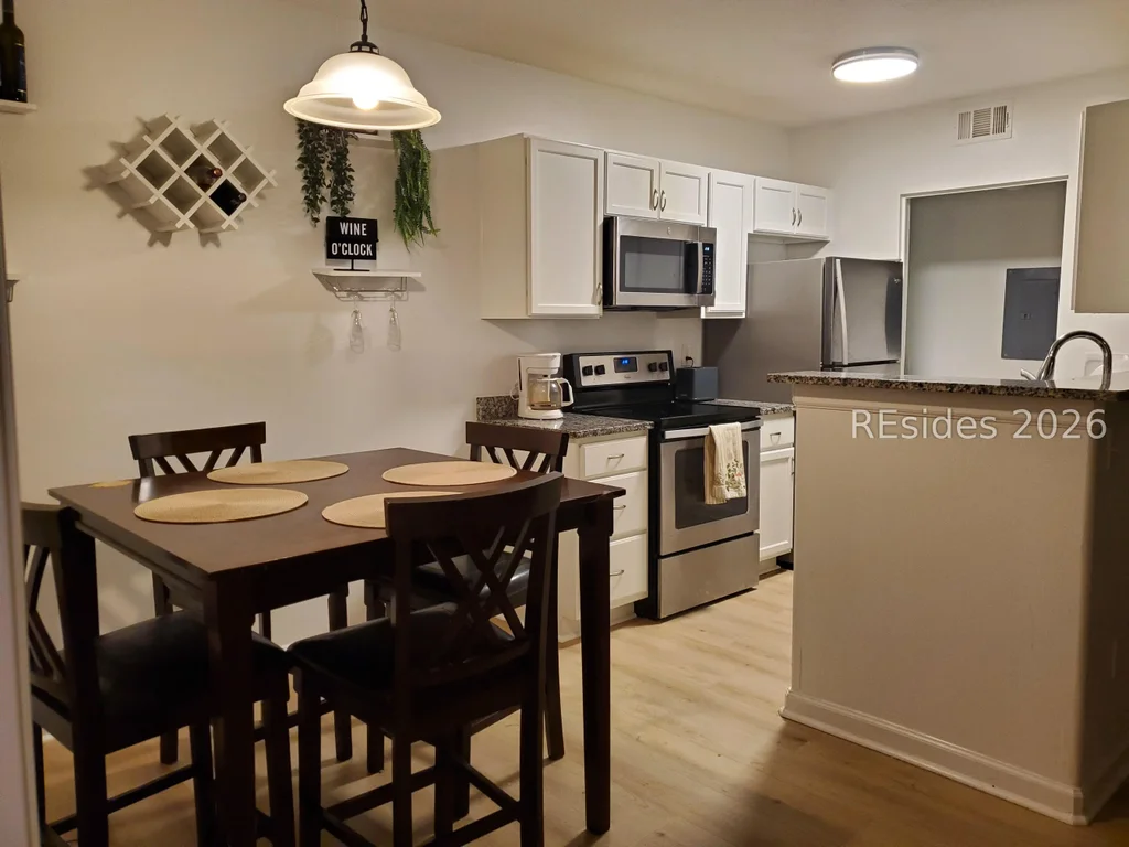 897 Fording Island Road 1304, Bluffton