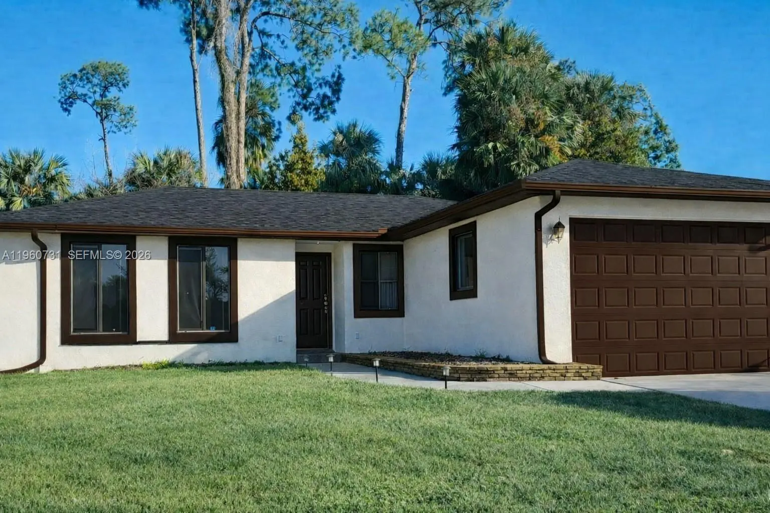 Photo of Listing #A11960731