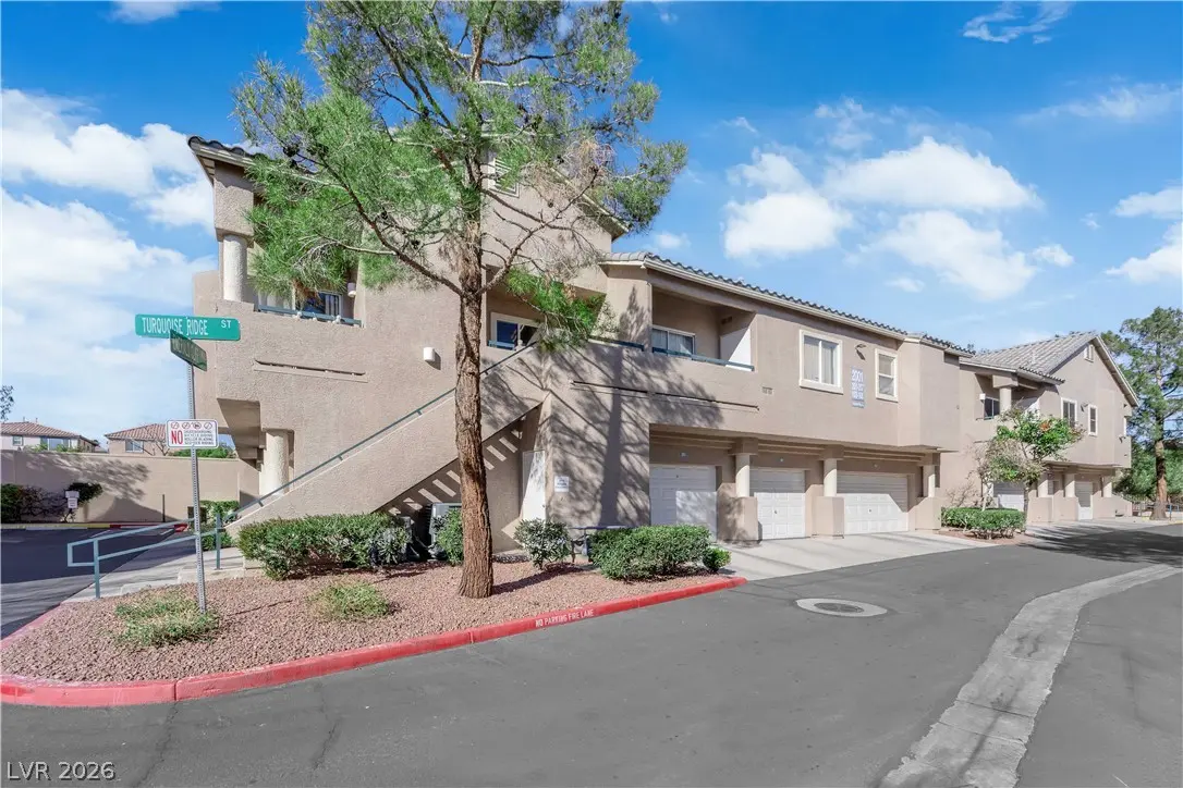 2001 Turquoise Ridge Street 202, Las Vegas