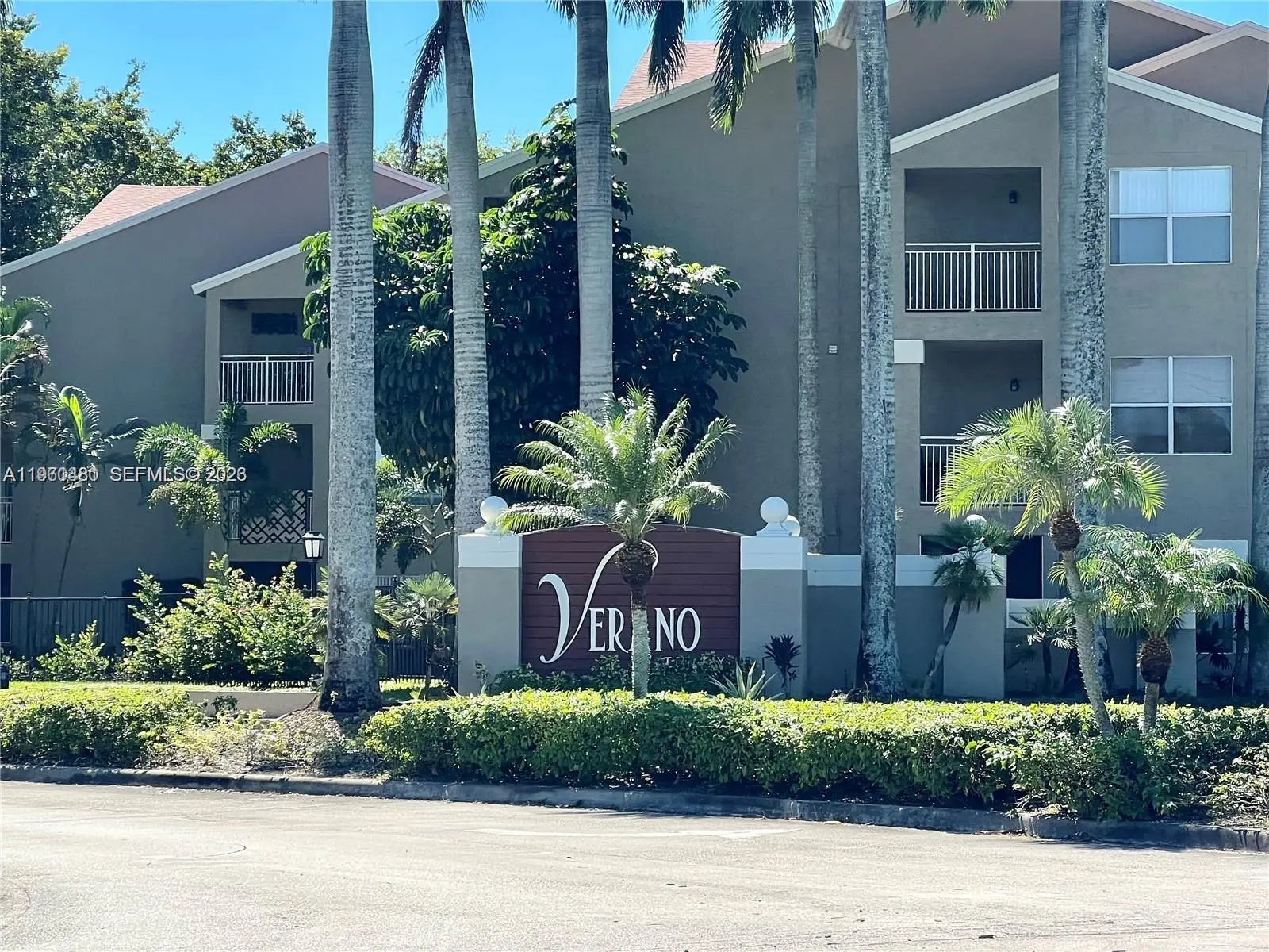 Photo of Listing #A11960480