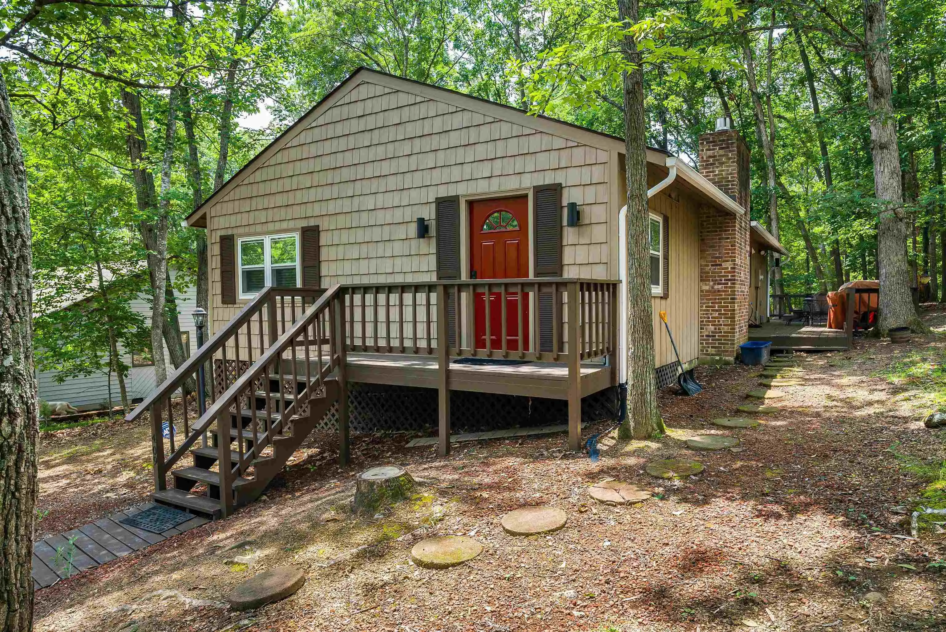 409 Cub Ln, Mcgaheysville