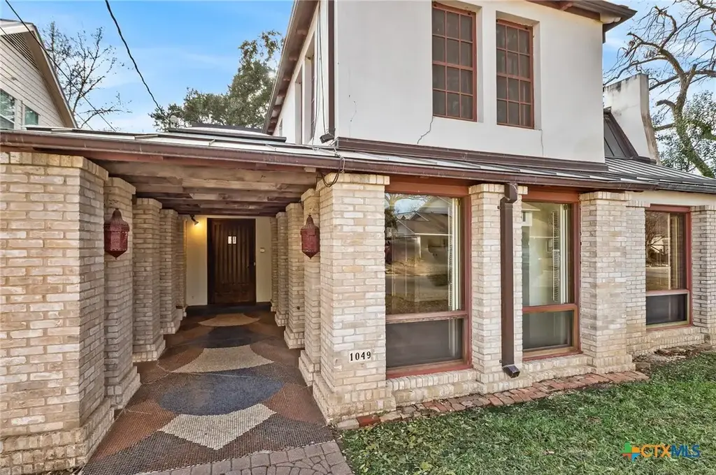 1049 Allen Avenue, New Braunfels