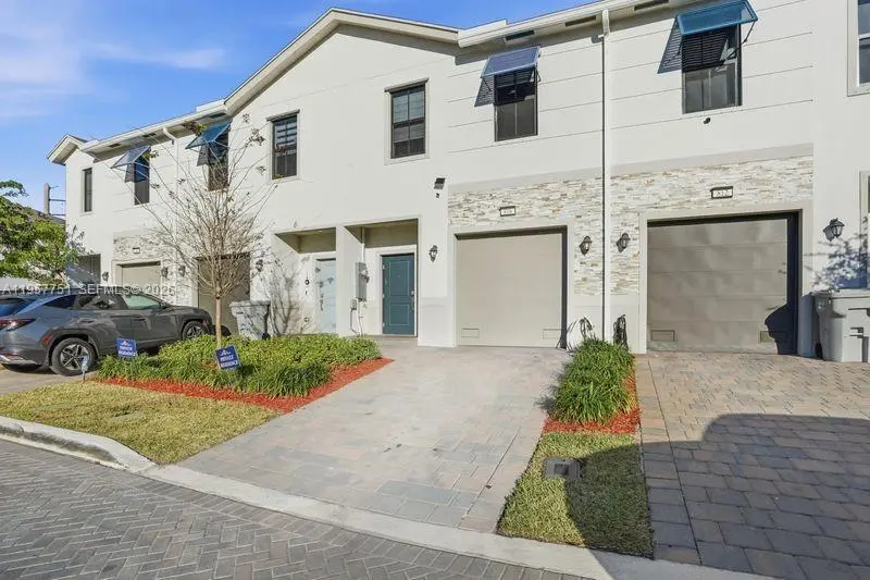 Photo of Listing #A11957751