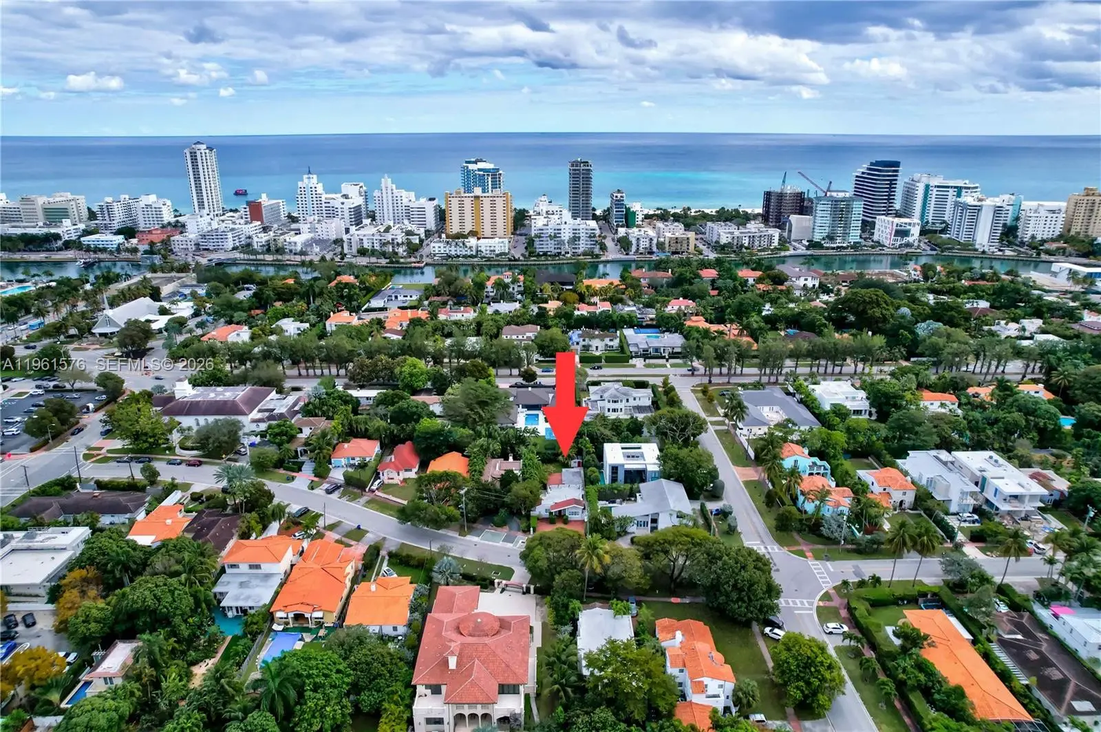 Photo of Listing #A11961576