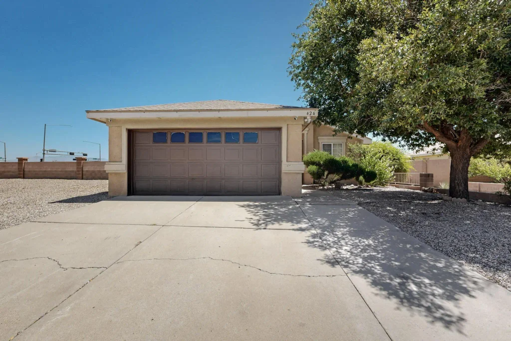 424 Whitethorn Street Sw, Albuquerque