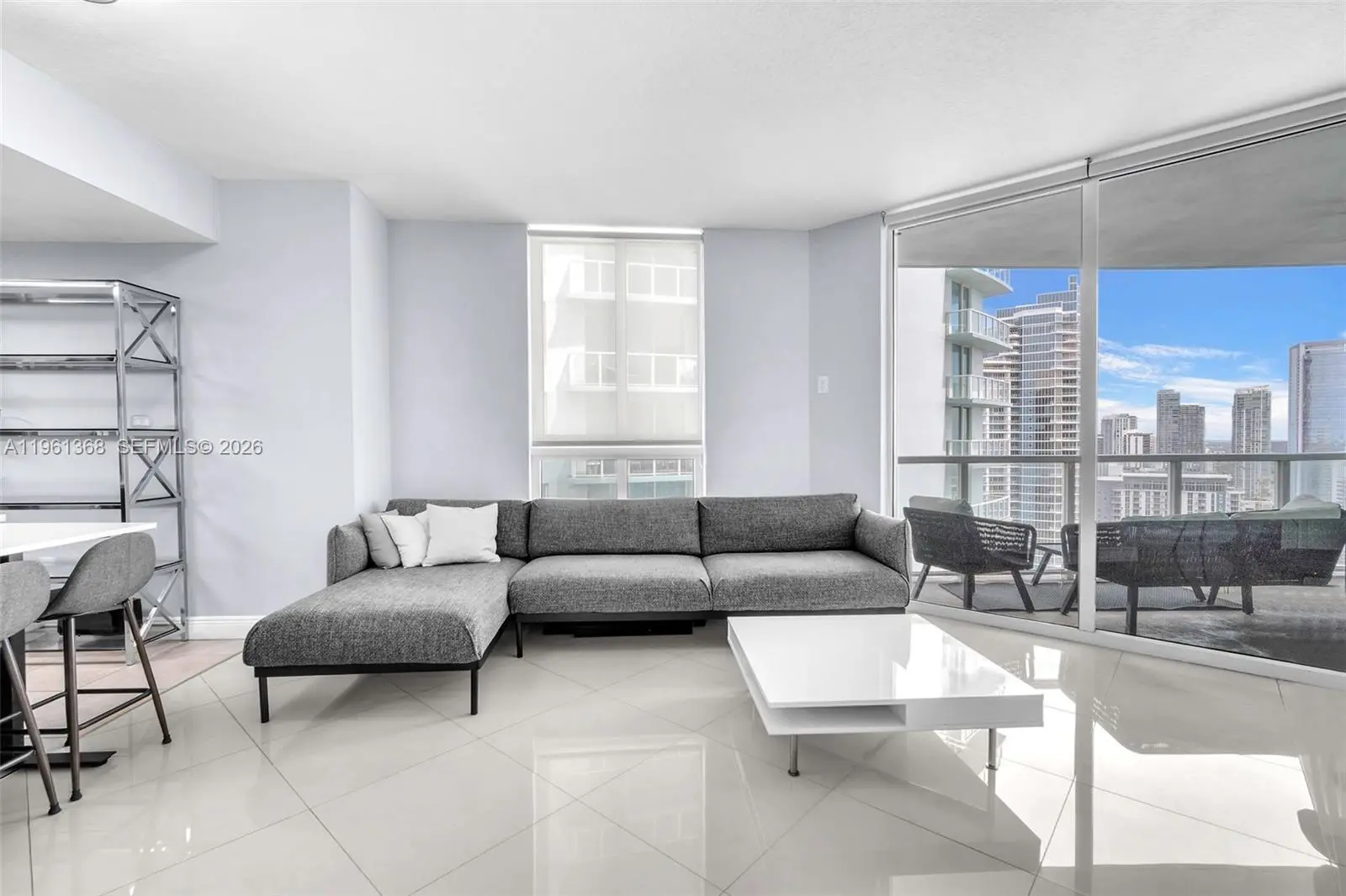 Photo of Listing #A11961368