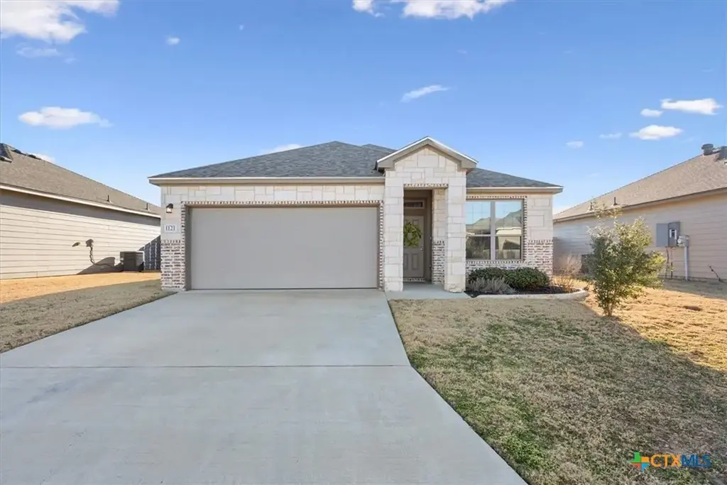 1121 Aurora Grove Bend, Temple