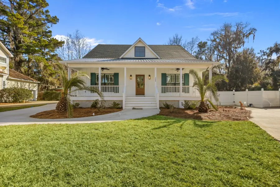 135 Serenity Lane, St Simons Island