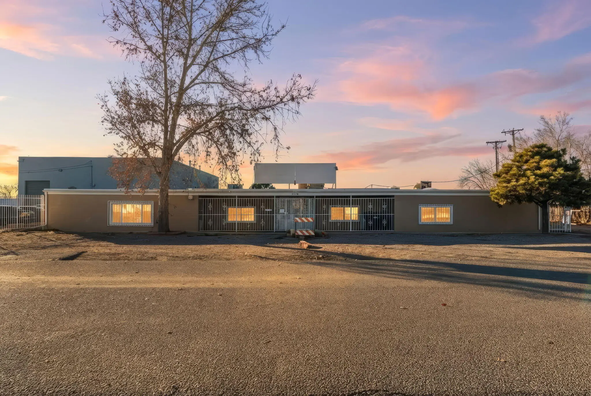 3821 Commercial Street Ne, Albuquerque