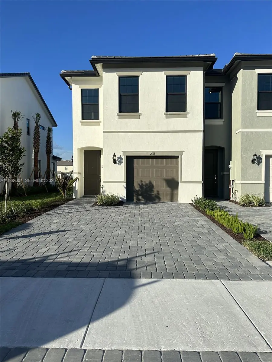 Photo of Listing #A11962004