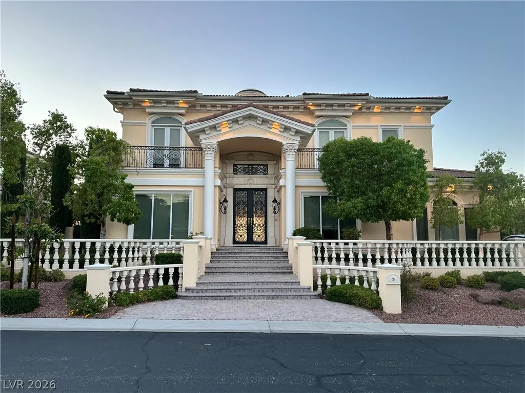 Photo of Listing #2753793