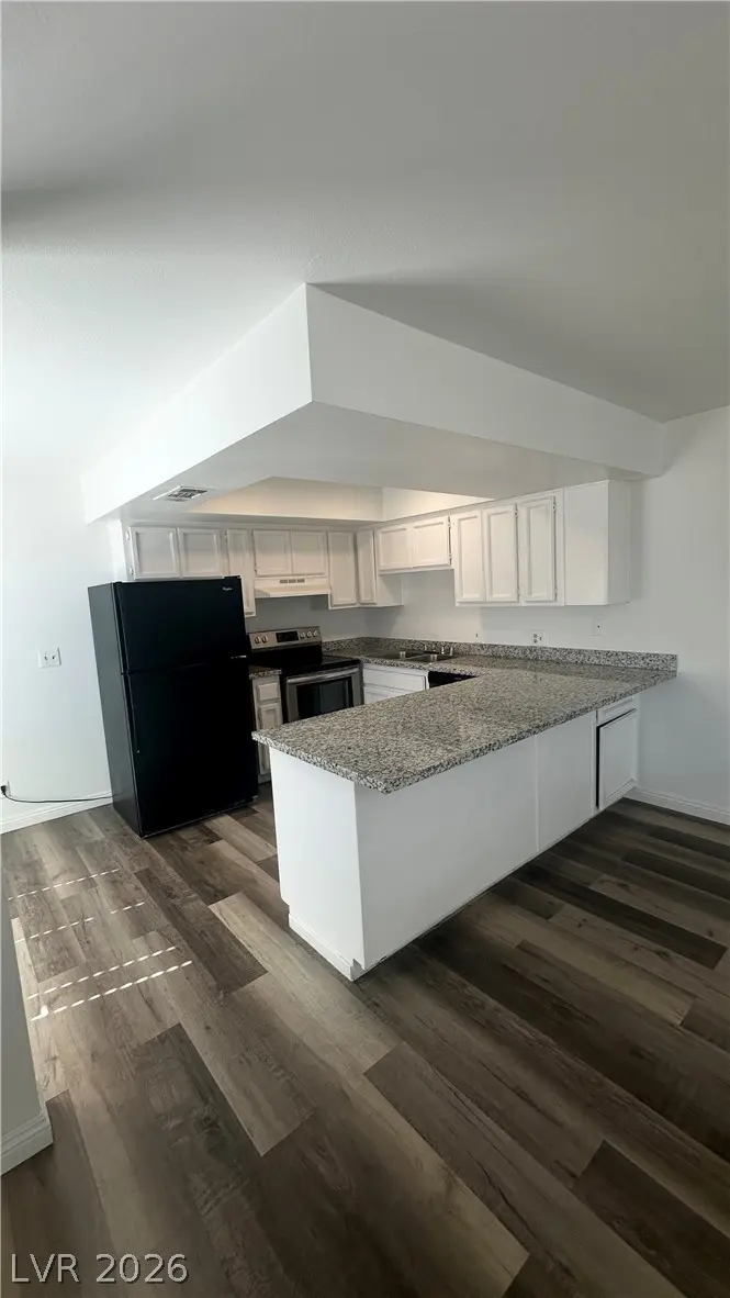 Photo of Listing #2755274