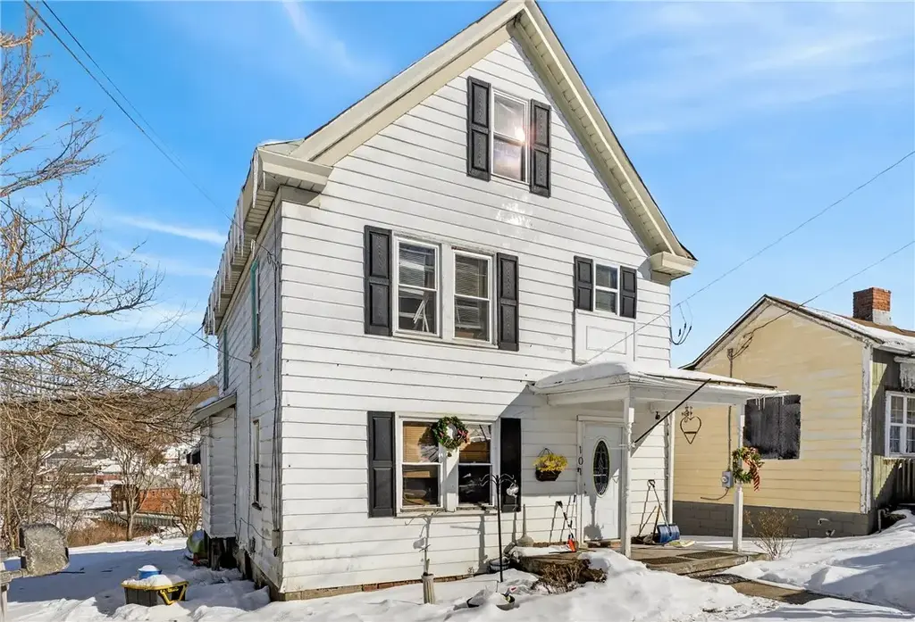 101 Highland Avenue, Avella