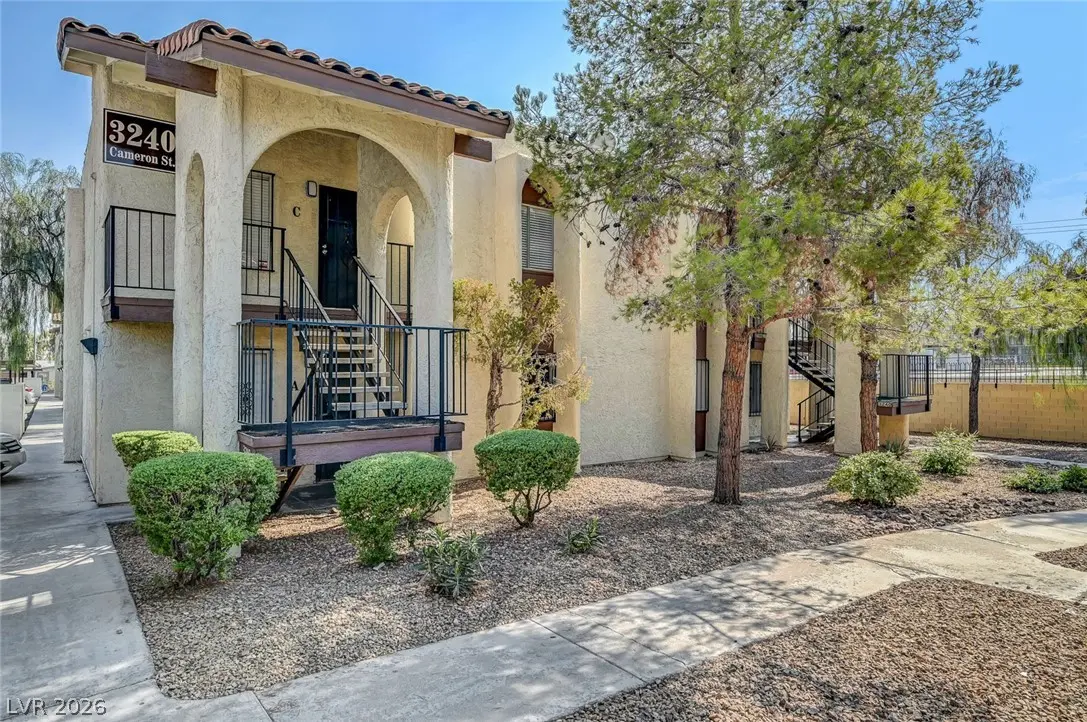 Photo of Listing #2755298