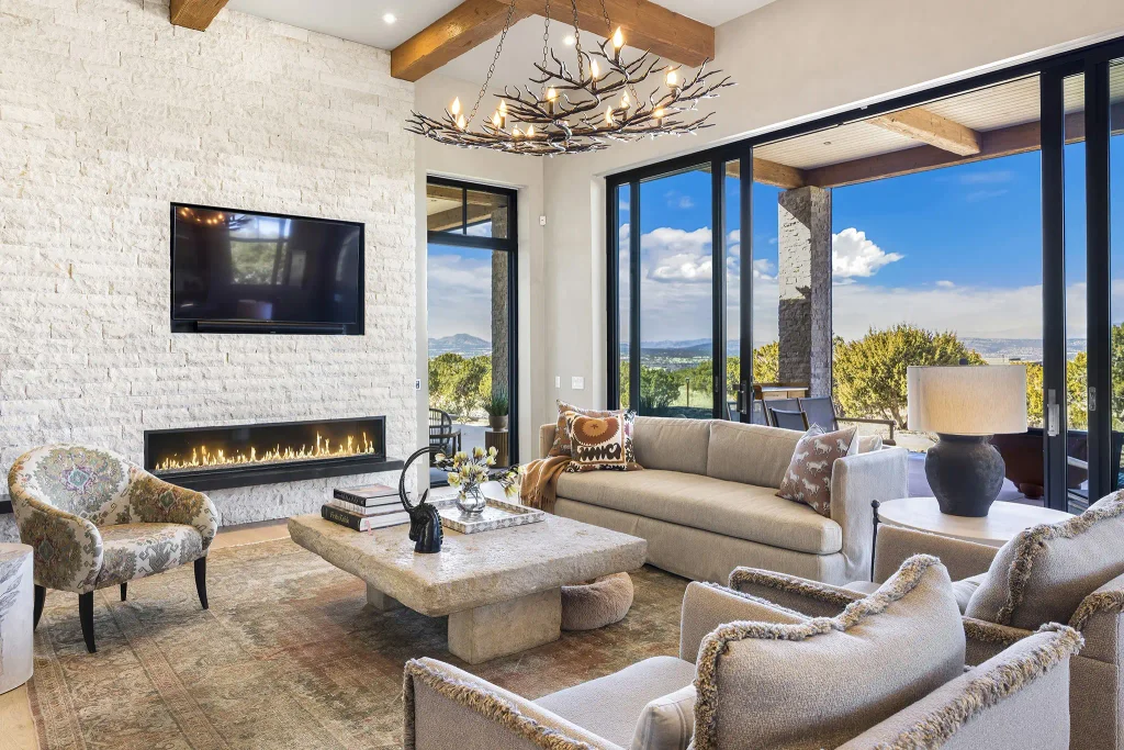 19 Camino Alazan, Santa Fe