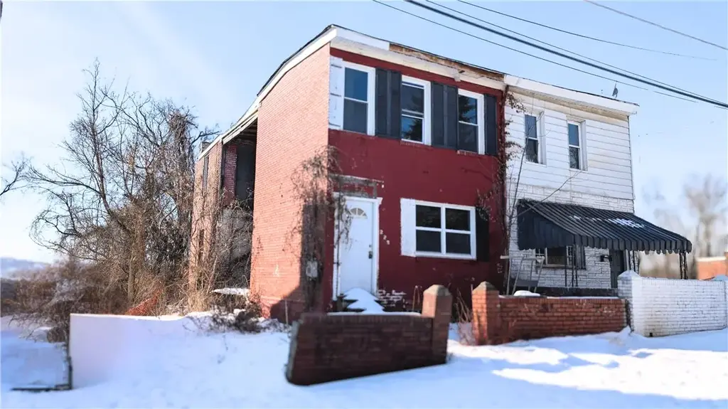 223 Lombard Street , Downtown Pgh