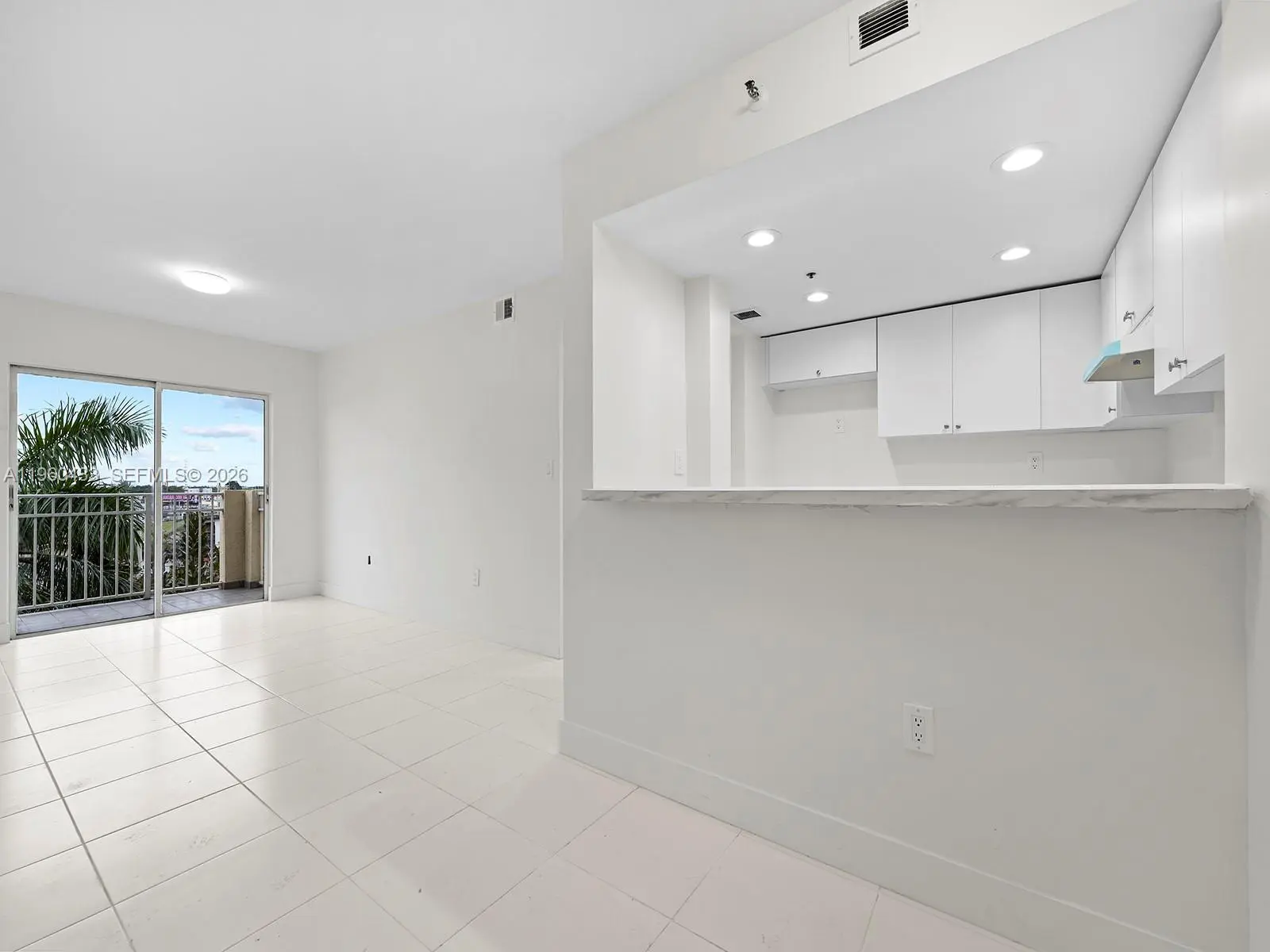 Photo of Listing #A11960433