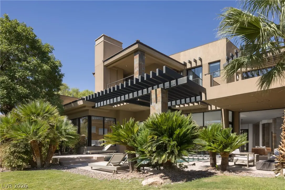 Photo of Listing #2755346