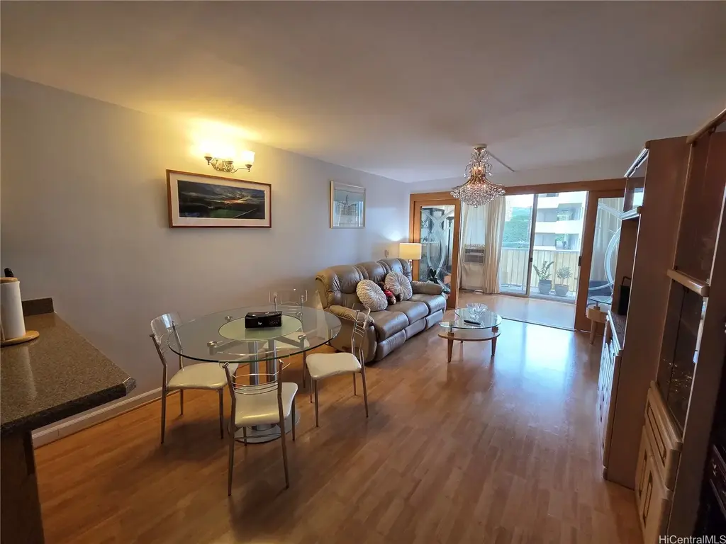 (unit #504) 2474 Kapiolani Boulevard, Honolulu