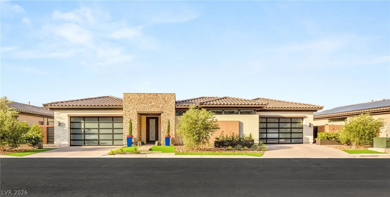 Photo of Listing #2754892