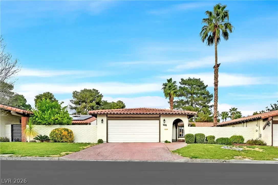 Photo of Listing #2754931