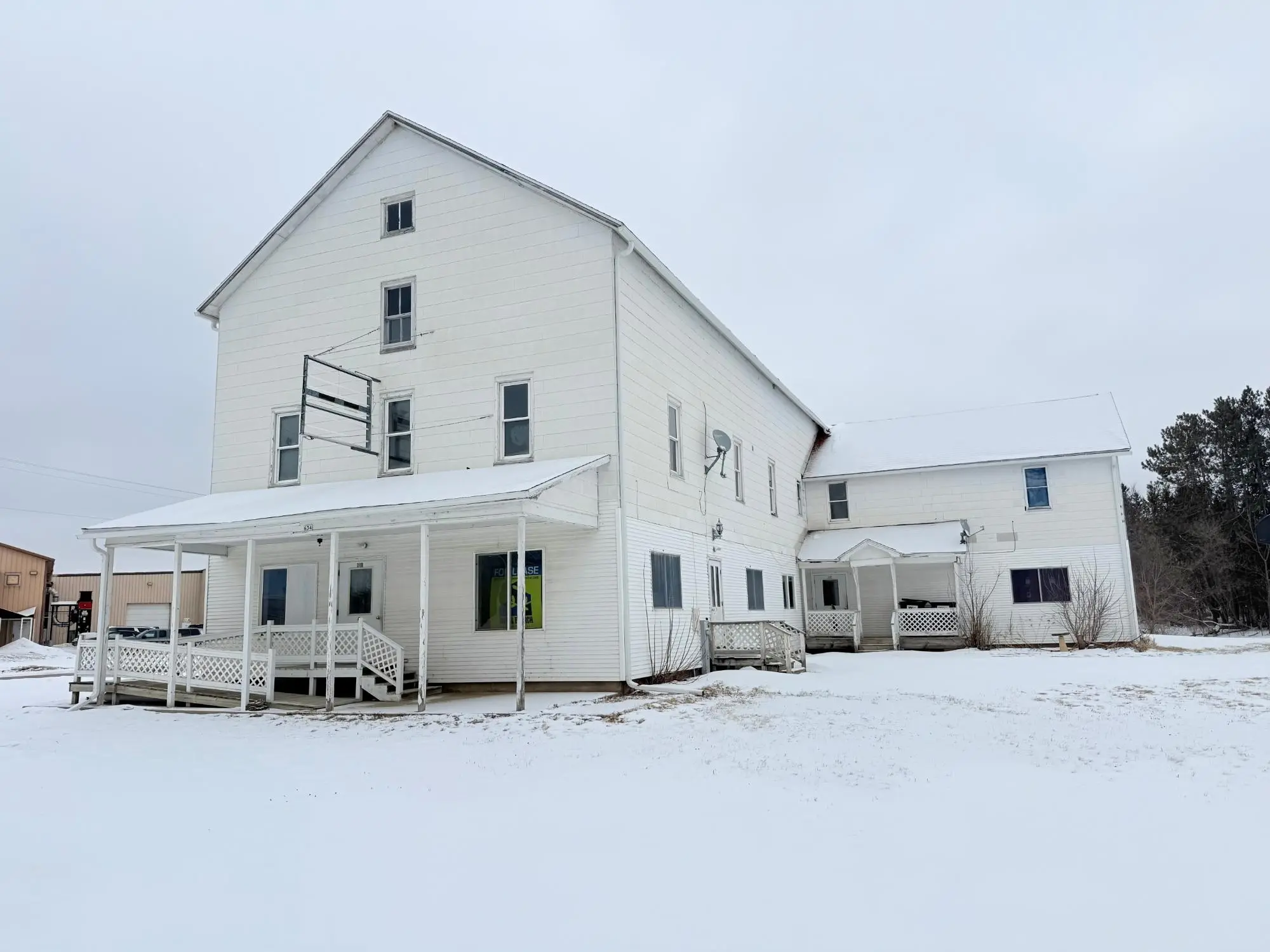 634 Bissell St, White Lake