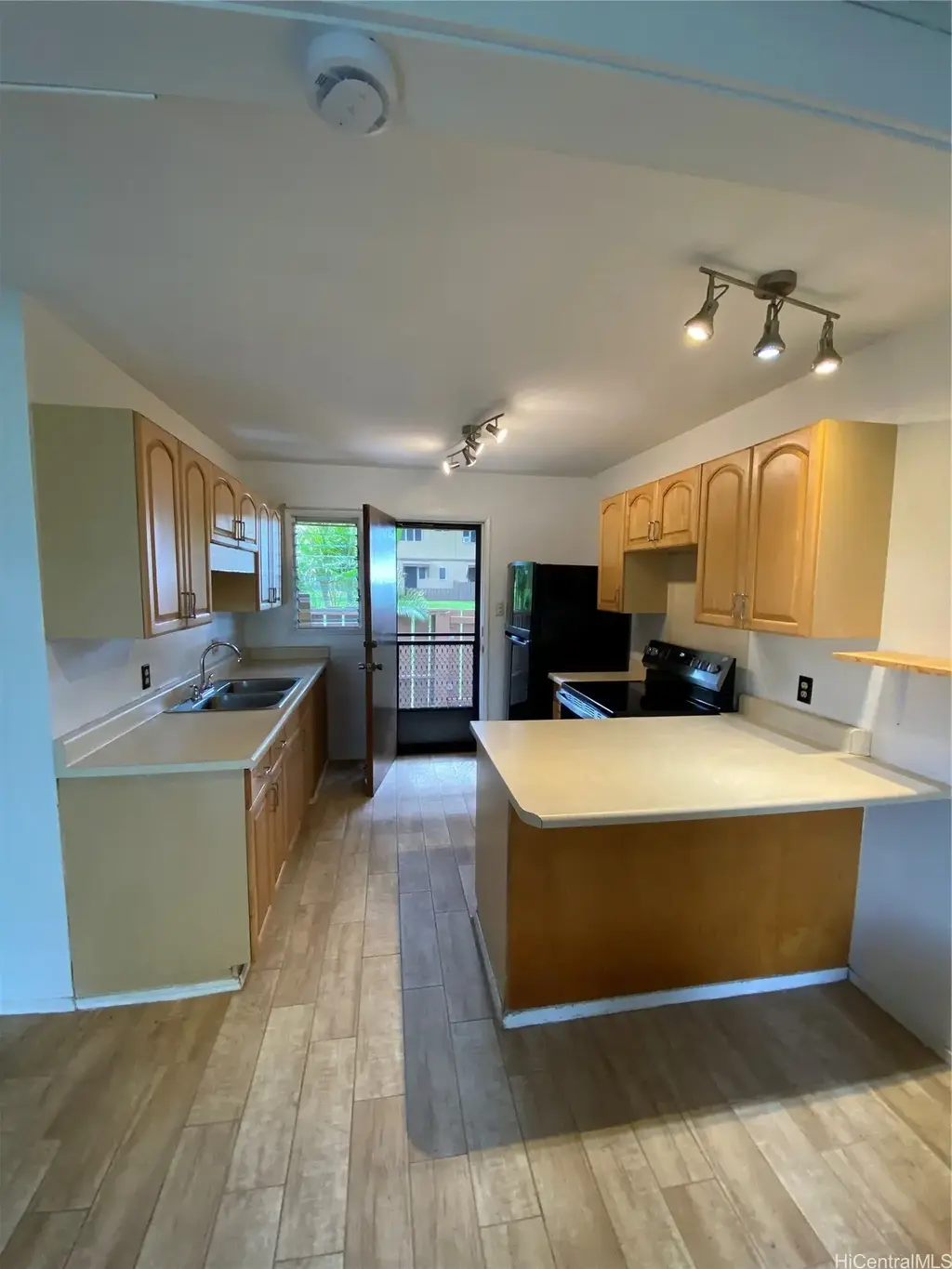 98-1388 Hinu Place # 39, Pearl City