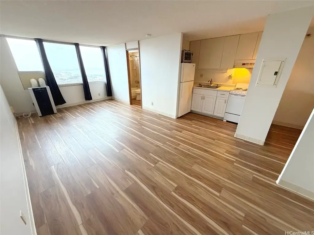 1060 Kamehameha Highway # 3804b, Pearl City