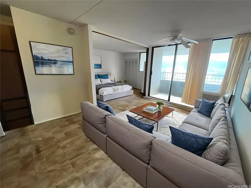 2240 Kuhio Avenue # 3102, Honolulu