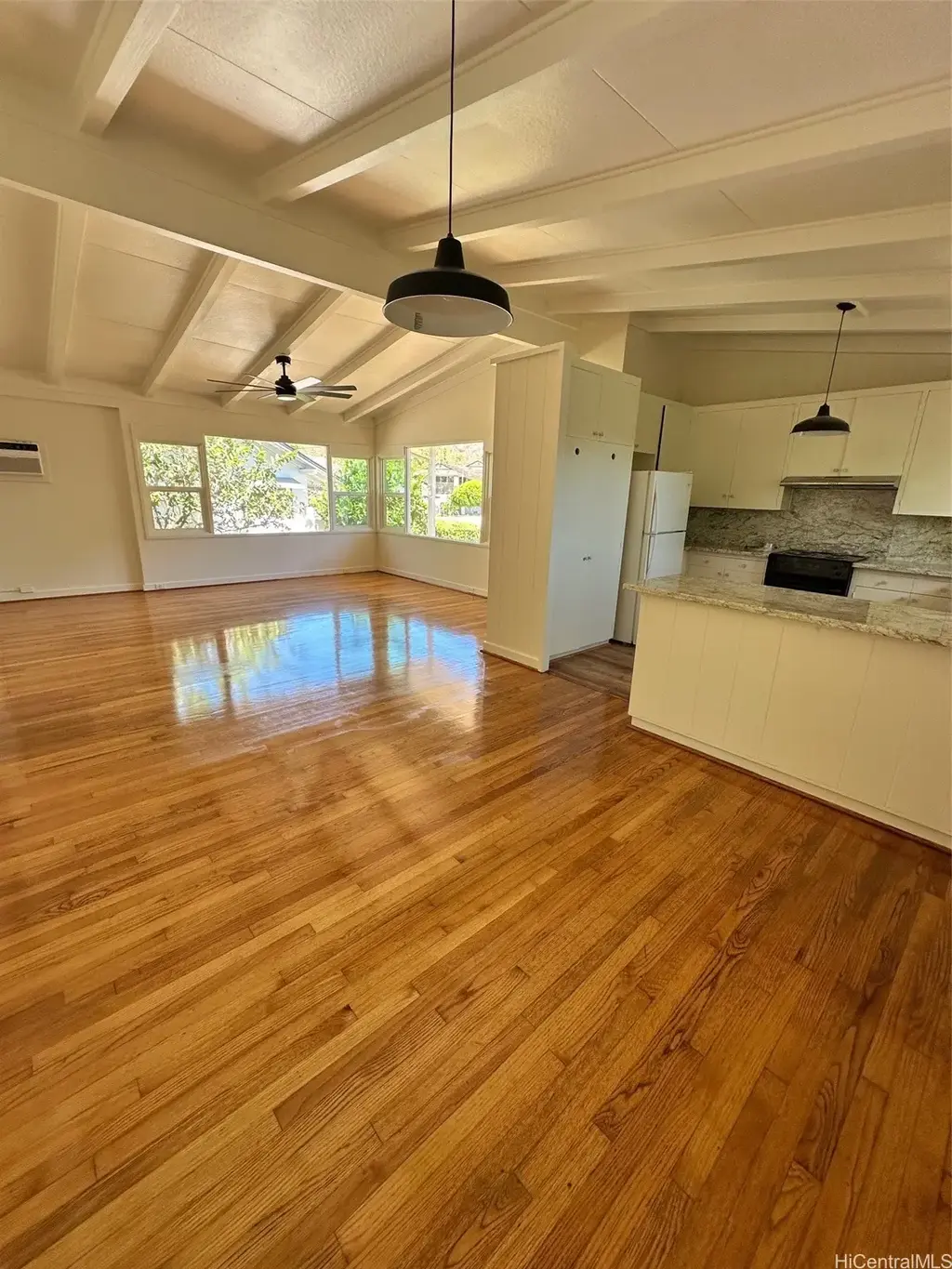 1360 Ala Aolani Street, Honolulu