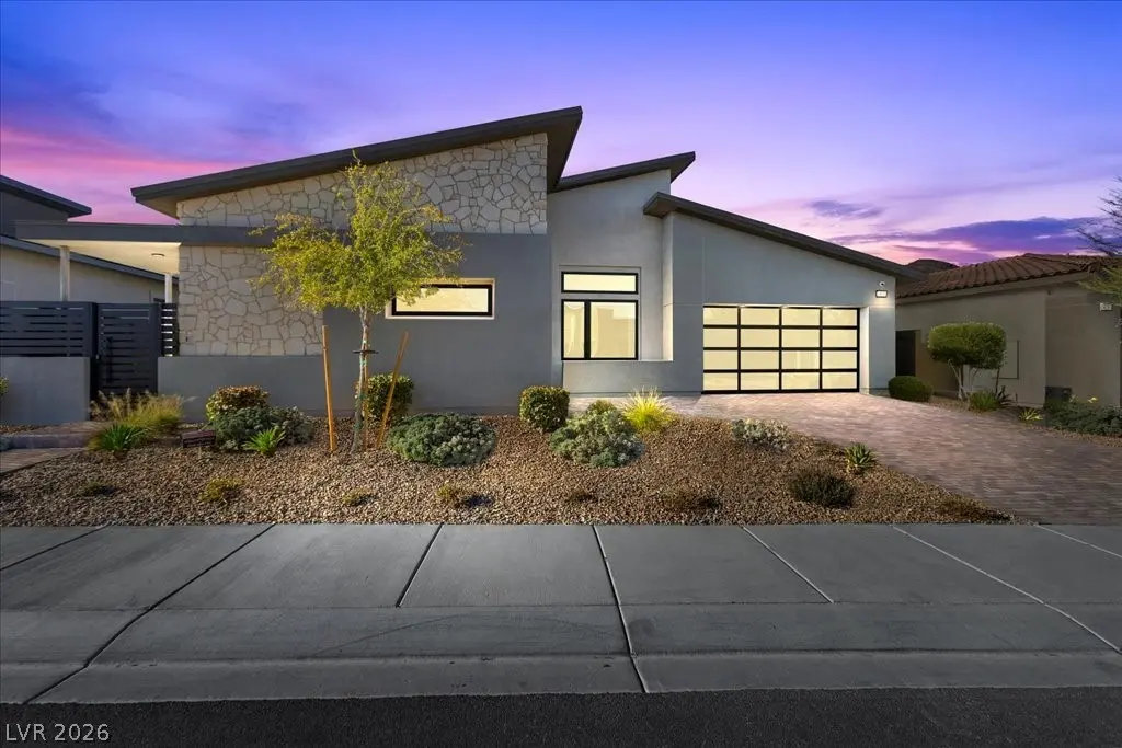 Photo of Listing #2754838