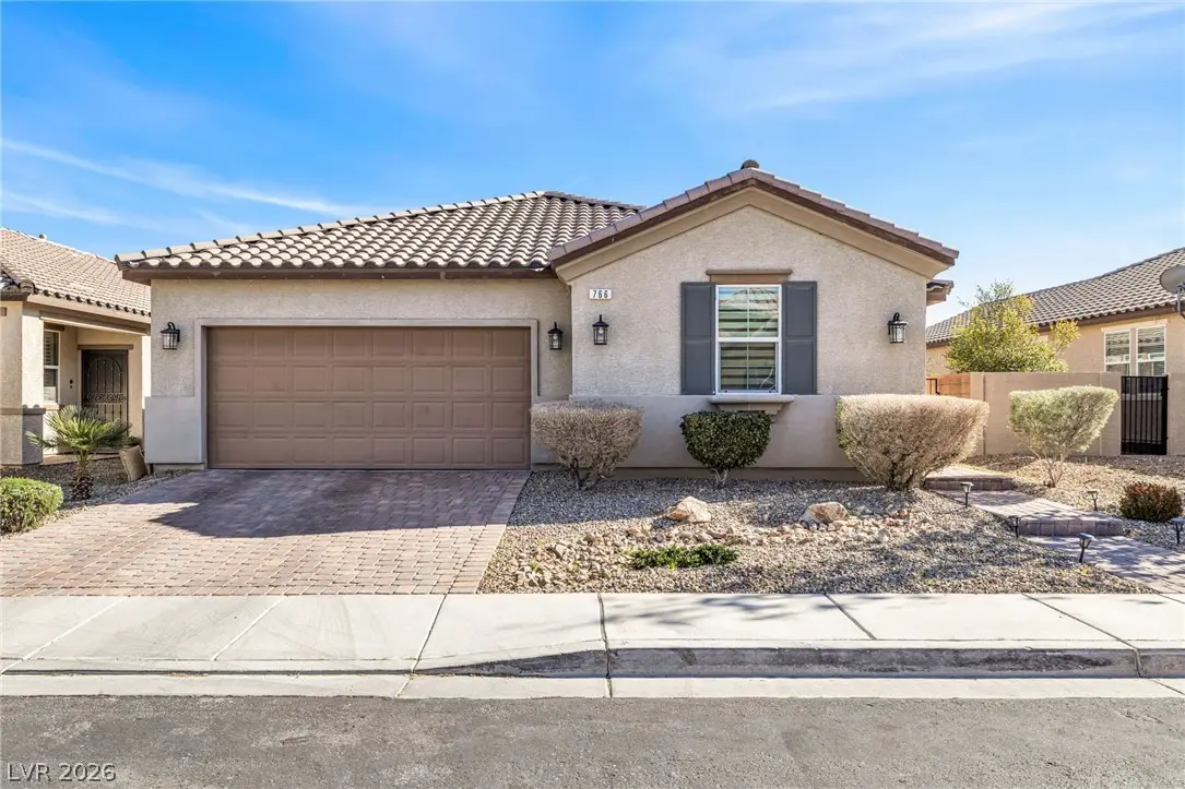 Photo of Listing #2755588