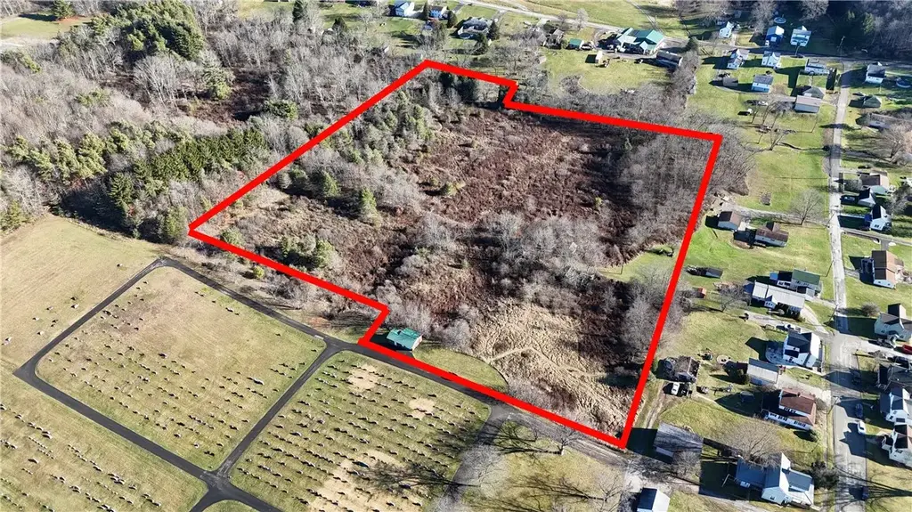 220 Evergreen Street, Rural Valley Boro